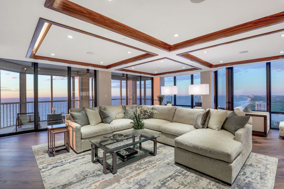 4951 Gulf Shore Blvd N #PH-402, Naples, FL 34103