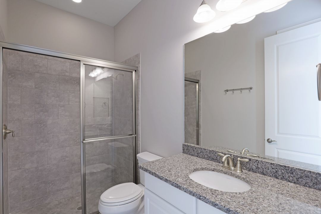 8427 Palacio Terrace S, Naples, FL 34114