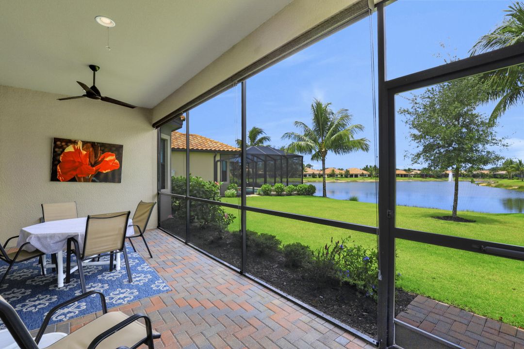 9220 Isla Bella Cir, Bonita Springs, FL 34135