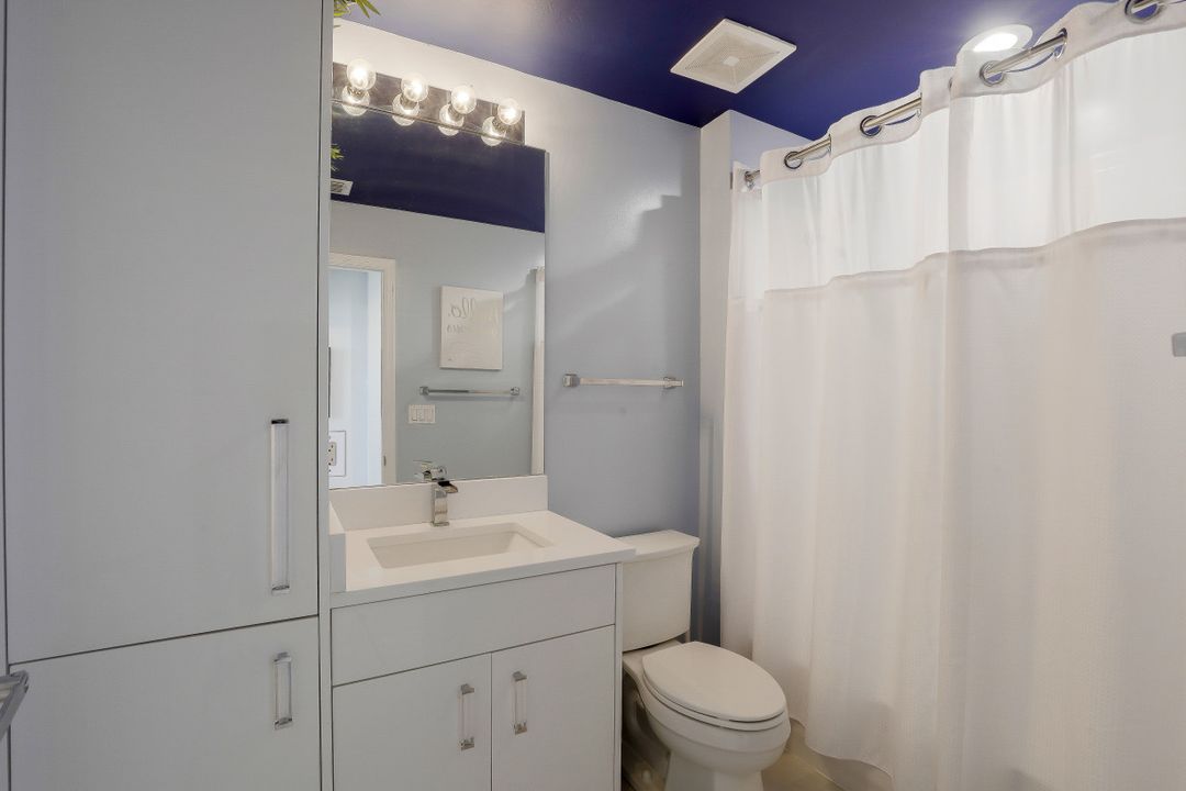 401 Bayfront Pl #3401, Naples, FL 34102