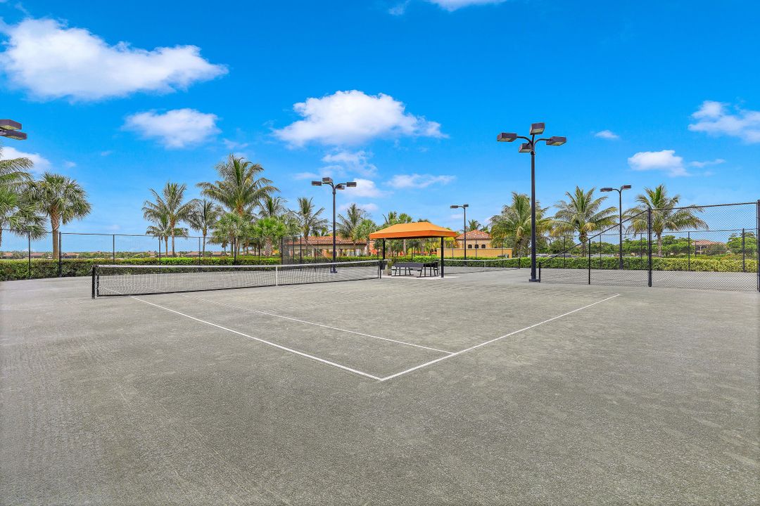 28003 Bridgetown Ct #5124, Bonita Springs, FL 34135