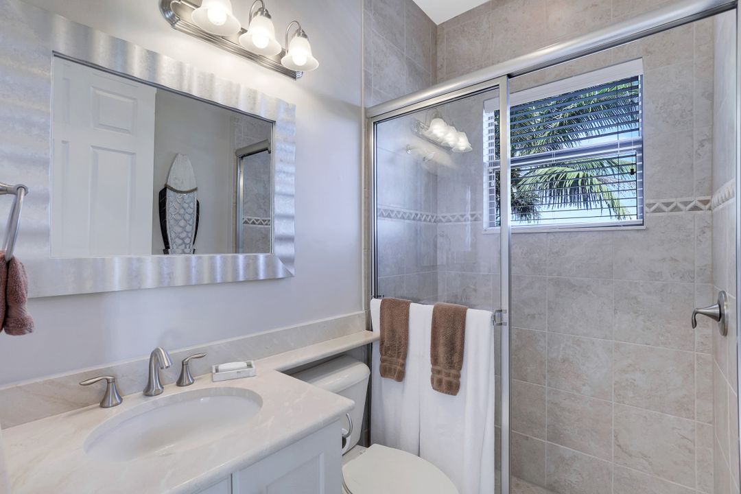 3025 Cinnamon Bay Cir, Naples, FL 34119