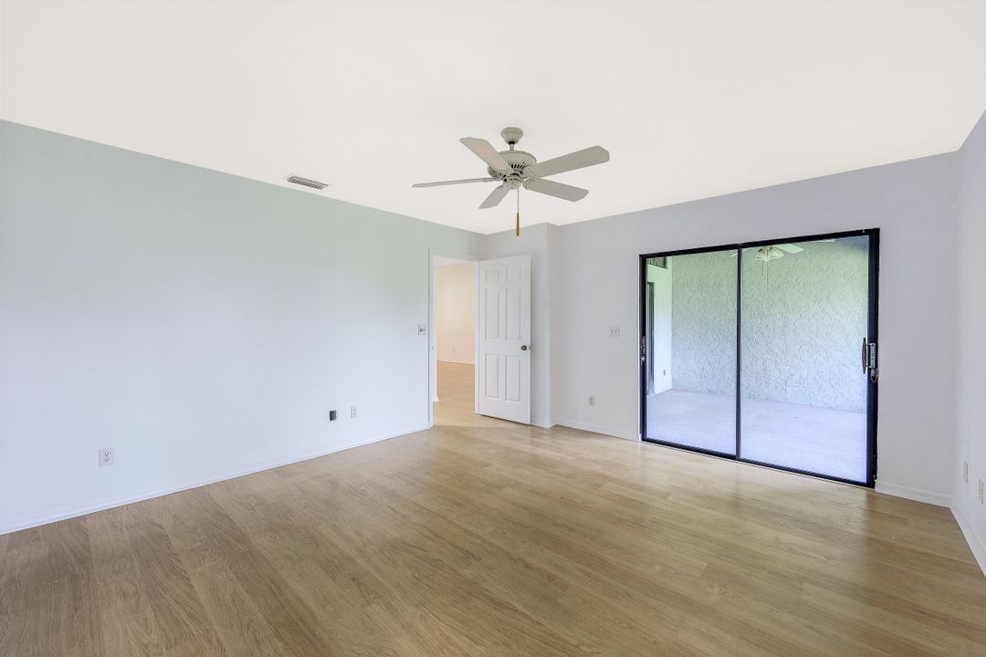 606 Kings Way, Naples, FL 34104