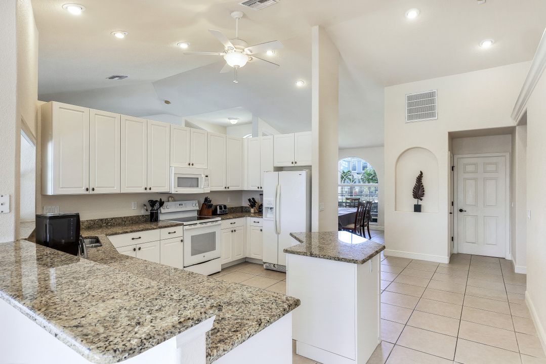 3317 SW 5th Pl, Cape Coral, FL 33914