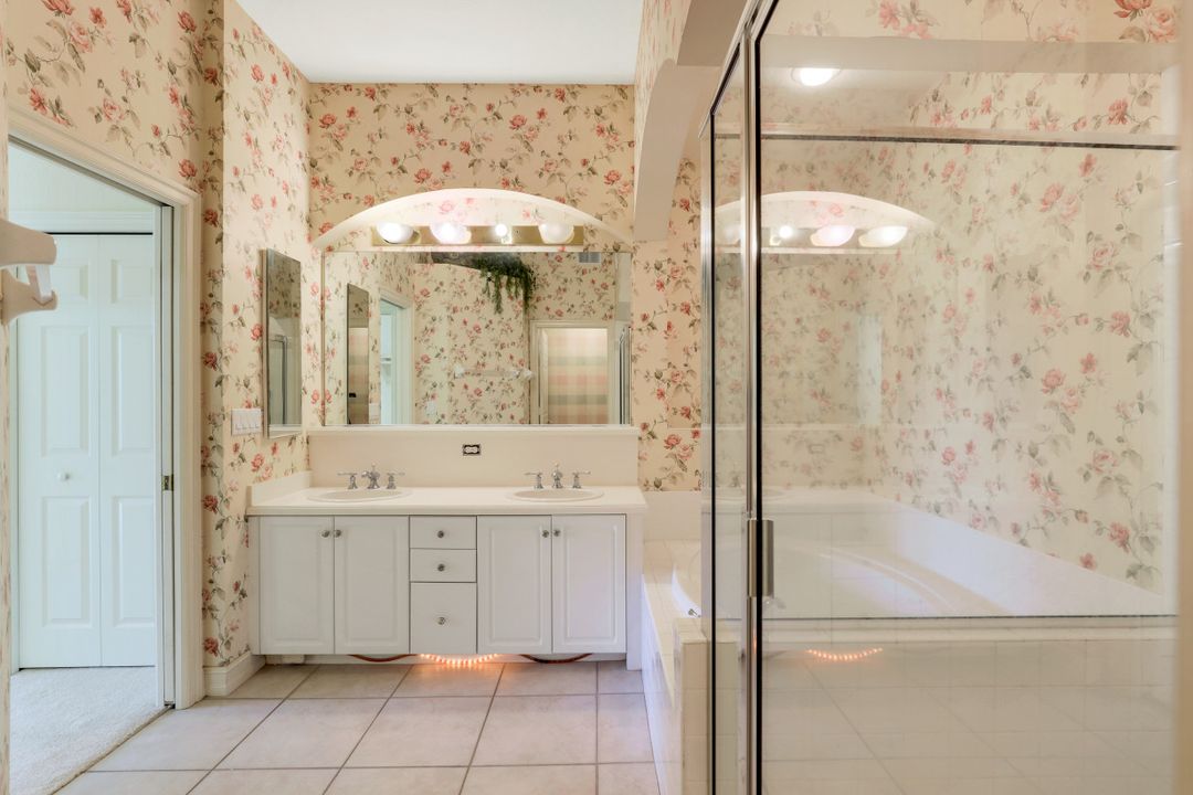 24623 Ivory Cane Dr #101, Bonita Springs, FL 34134