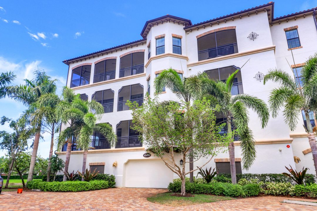 16449 Carrara Way #15-201, Naples, FL 34110
