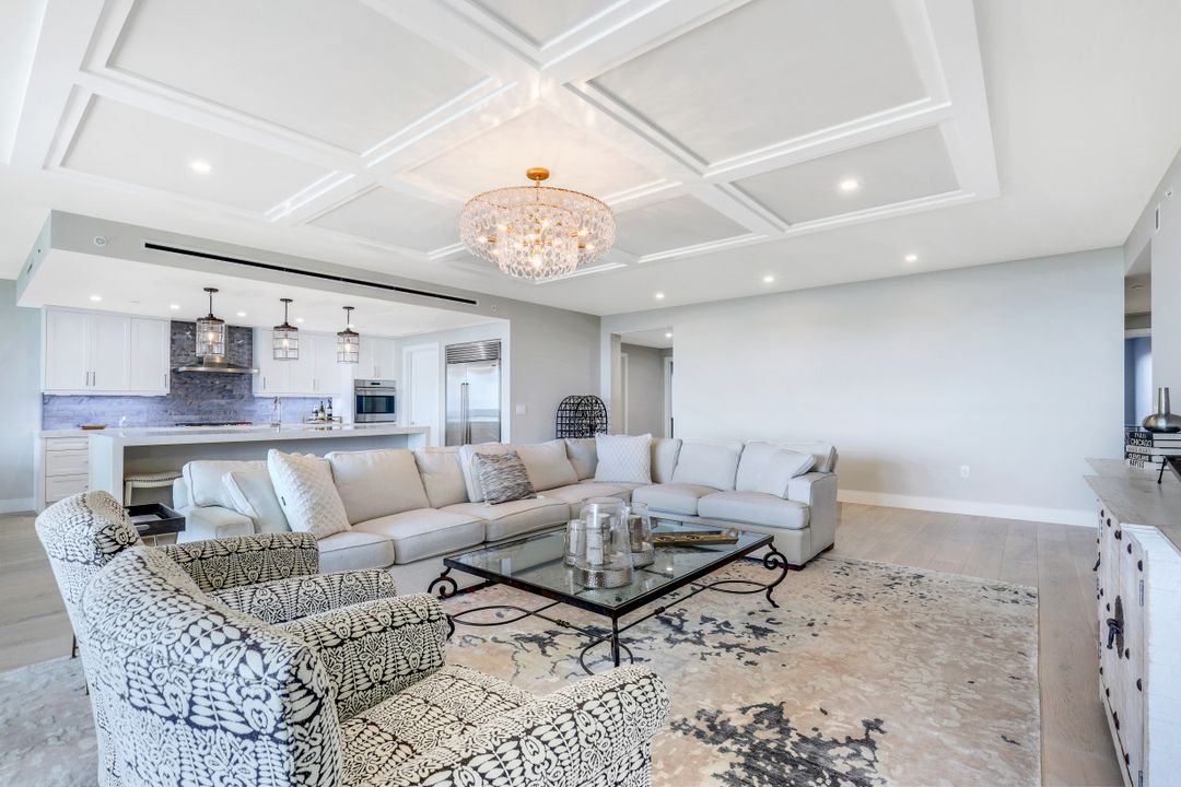 13915 Old Coast Rd #502, Naples, FL 34110