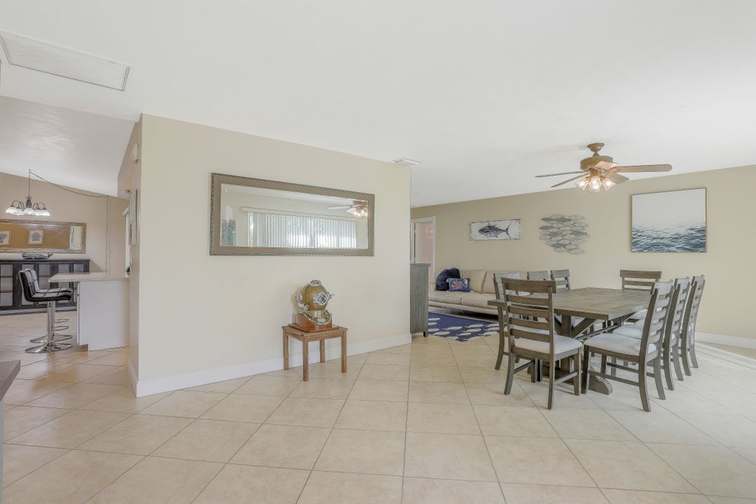 1847 Everest Pkwy, Cape Coral, FL 33904