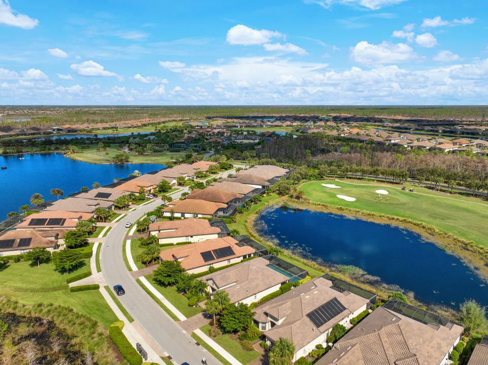 8880 Savona Ct, Naples, FL 34119