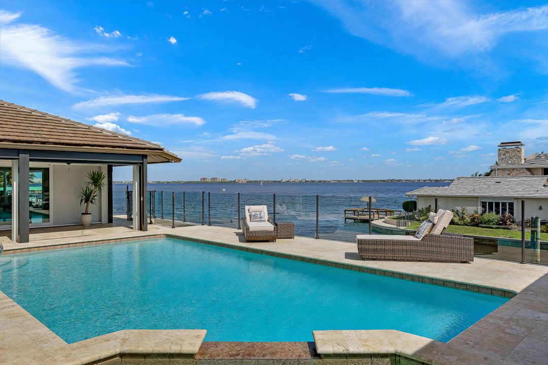 101 SW 58th St, Cape Coral, FL 33914