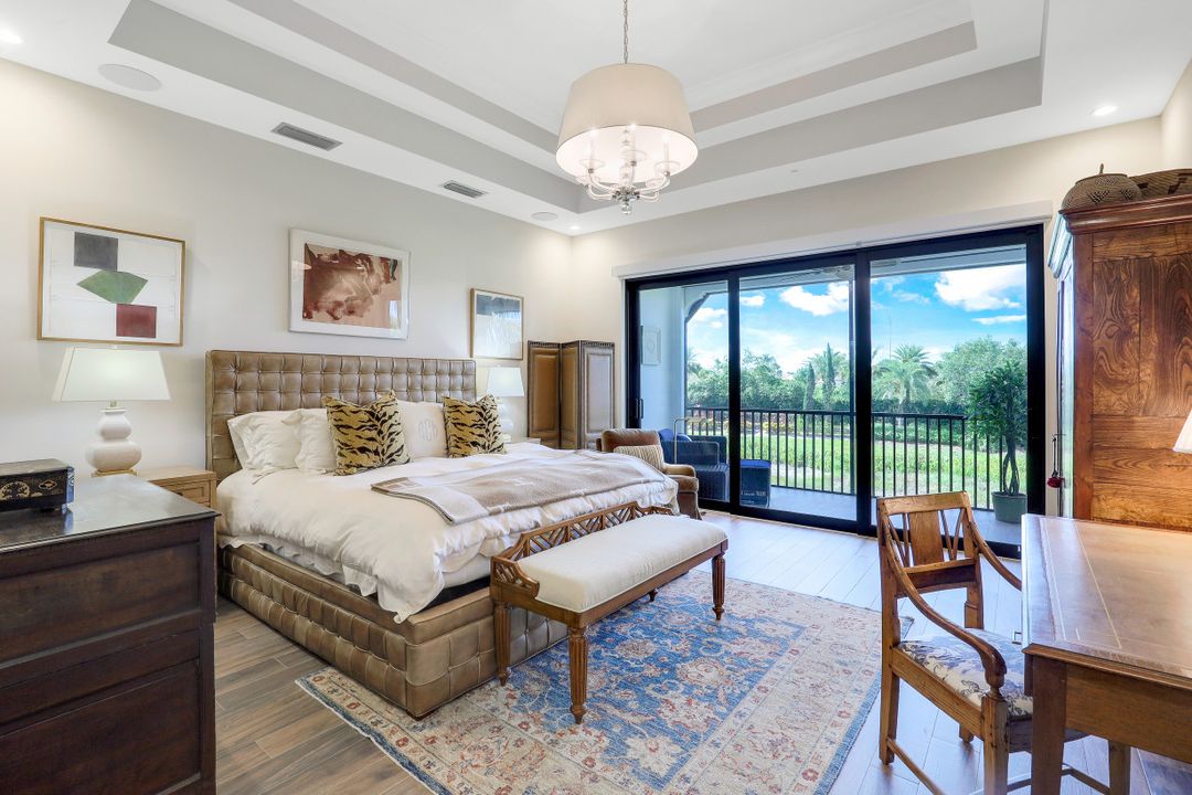 16340 Corsica Way #202, Naples, FL 34110