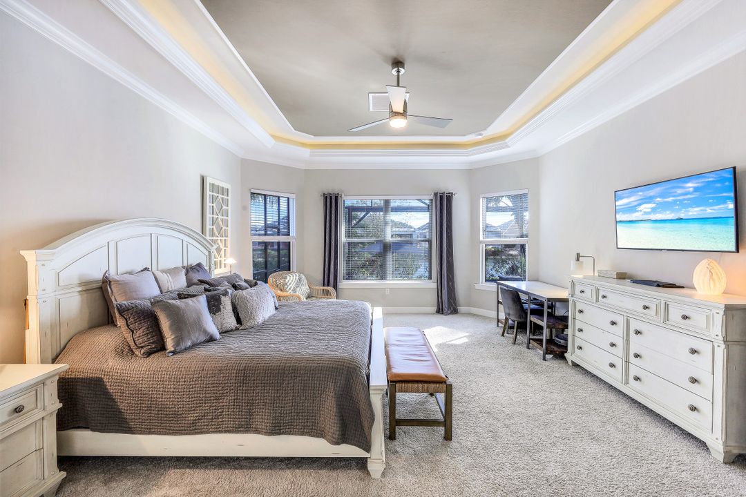 3274 Belon Ln, Naples, FL 34114