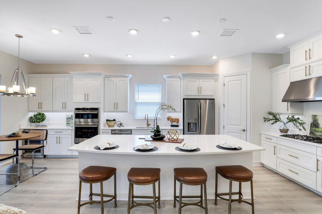 8924 Cappello Ct, Naples, FL 34119