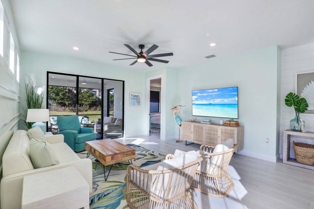 12330 Canal Grande Dr, Fort Myers, FL 33913