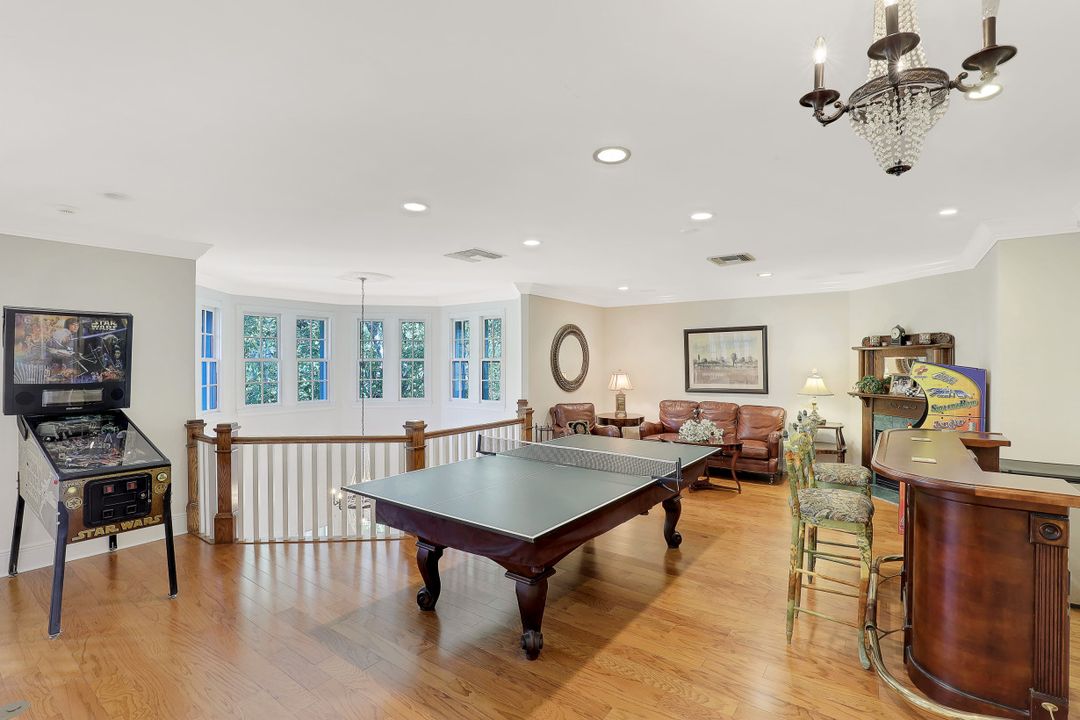 5760 Golden Oaks Ln, Naples, FL 34119