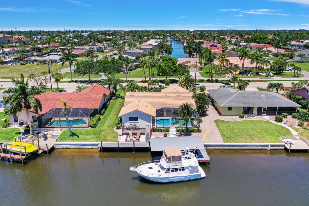 1708 Savona Pkwy, Cape Coral, FL 33904