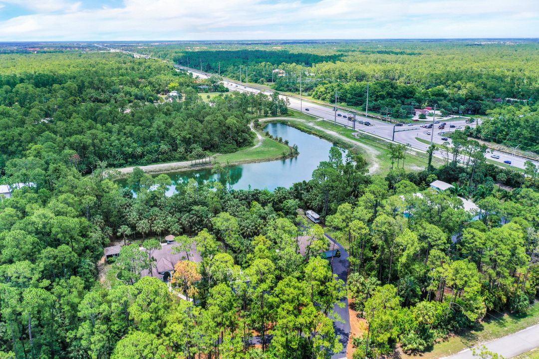 4075 1st Ave SW, Naples, FL 34119