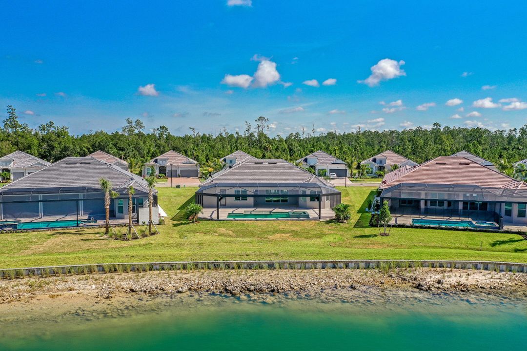 14360 Blue Bay Cir, Fort Myers, FL 33913