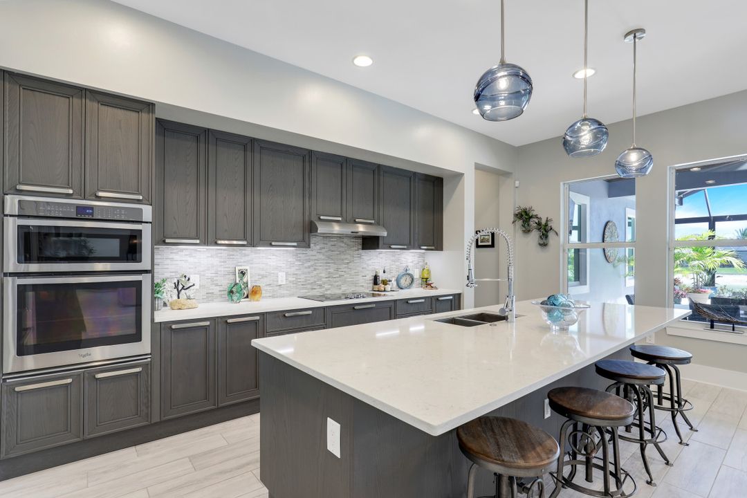 14844 Dockside Ln, Naples, FL 34114