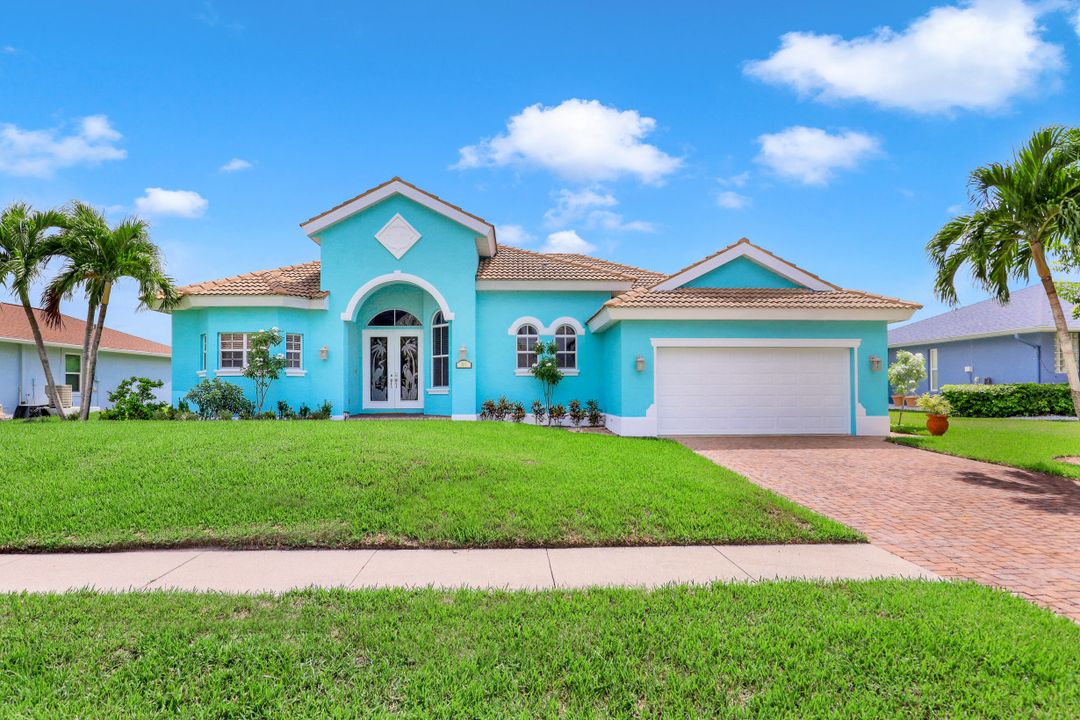 361 Yarmouth St, Marco Island, FL 34145