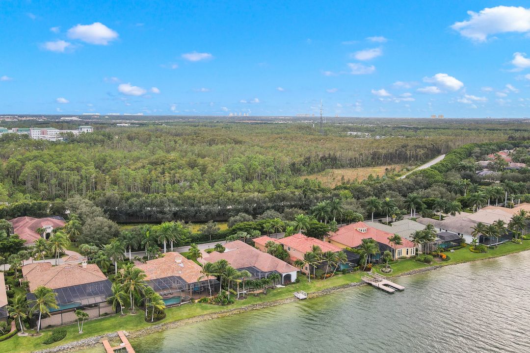 18561 Verona Lago Dr, Miromar Lakes, FL 33913