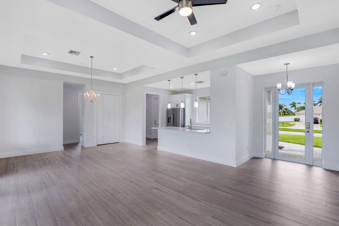 1340 S Gator Cir, Cape Coral, FL 33909