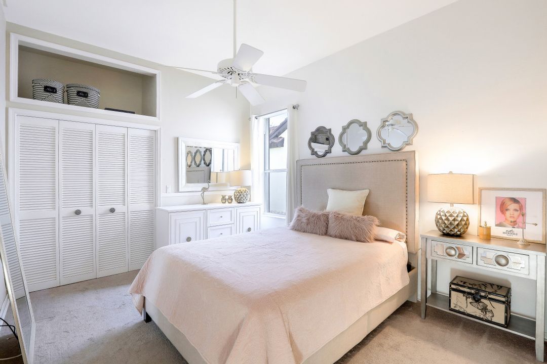 316 Lambton Ln, Naples, FL 34104