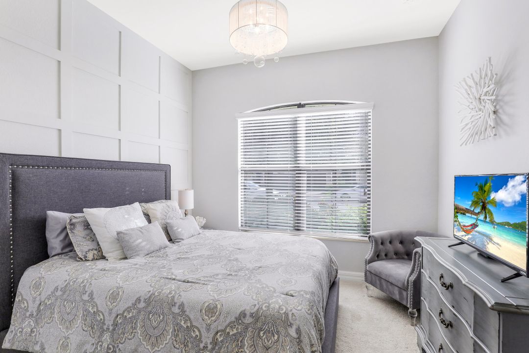 28544 Longford Ct, Bonita Springs, FL 34135