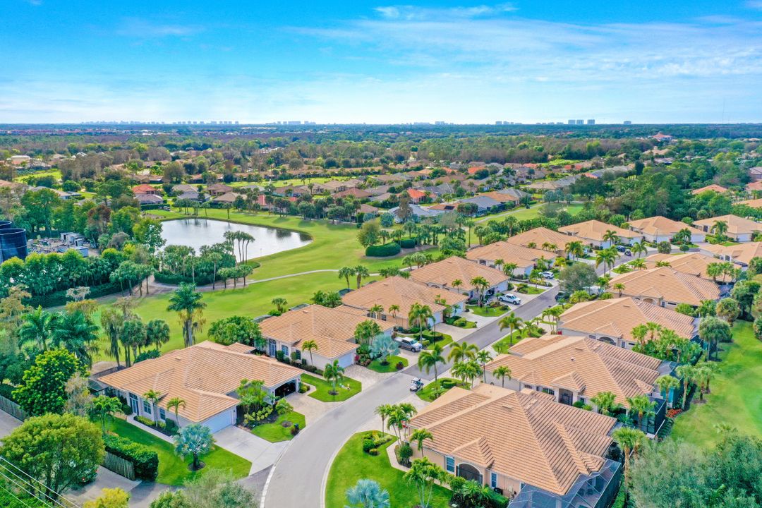 12756 Fox Ridge Dr, Bonita Springs, FL 34135