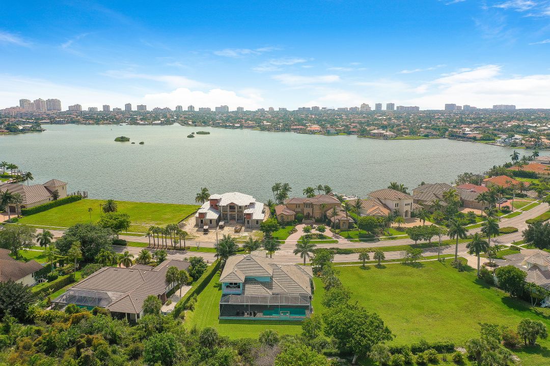 671 S Barfield Dr, Marco Island, FL 34145