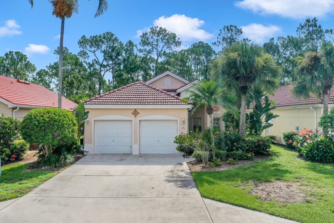 176 Lady Palm Dr, Naples, FL 34104