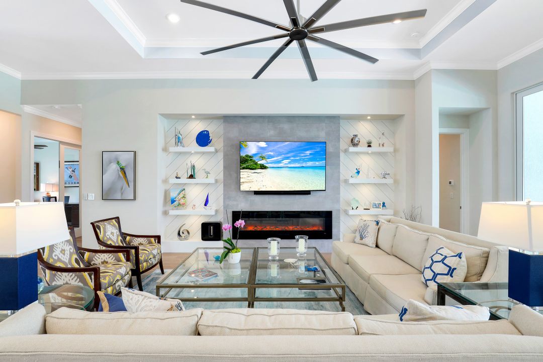 18389 WildBlue Blvd, Fort Myers, FL 33913