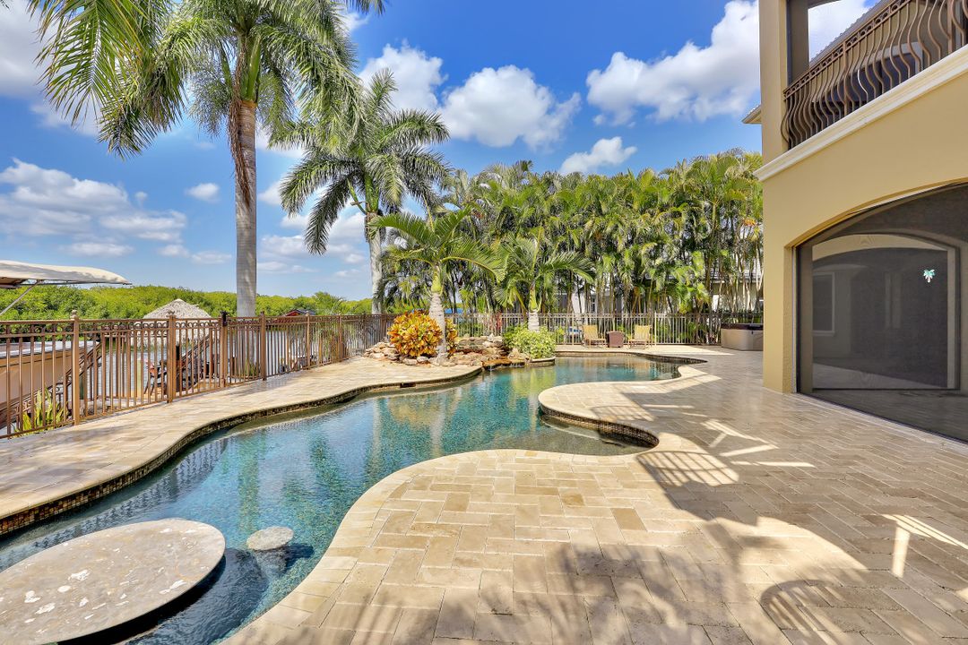 3840 Surfside Blvd, Cape Coral, FL 33914