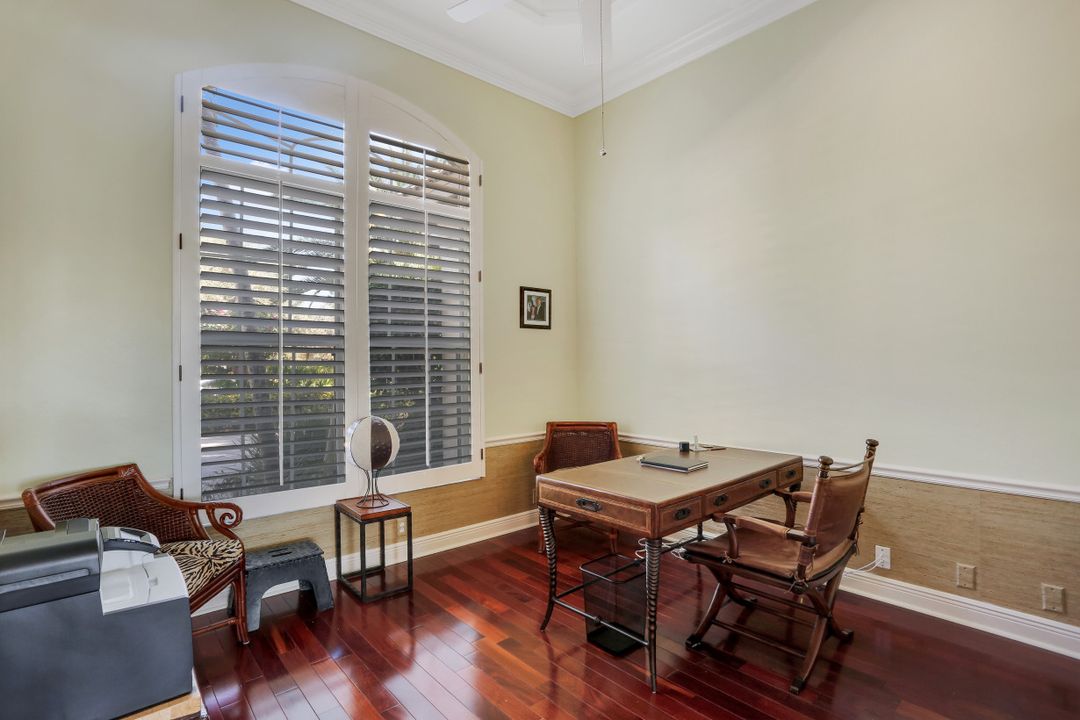 25150 Ridge Oak Dr, Bonita Springs, FL 34134