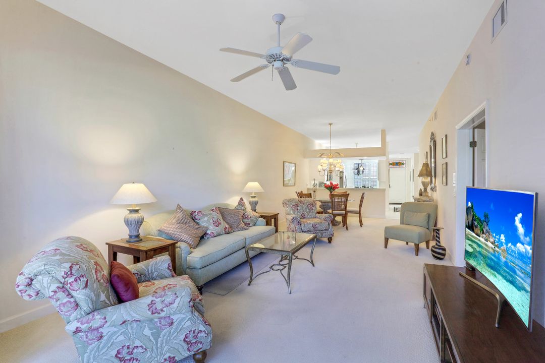 1940 Cascades Dr #5509, Naples, FL 34112