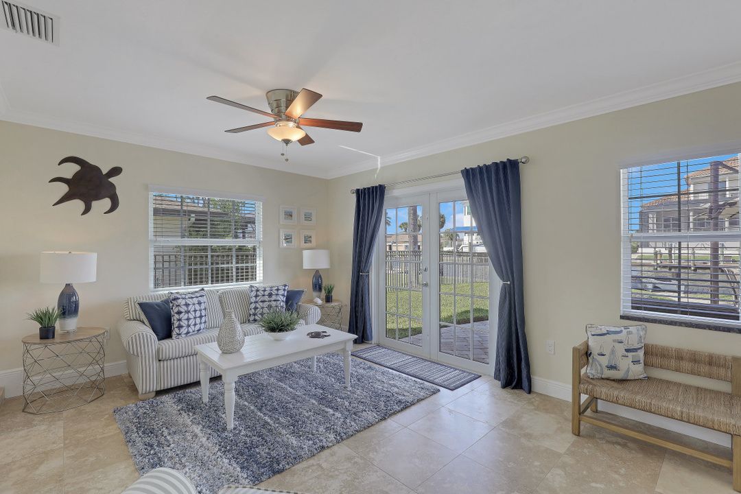 401 Willet Ave, Naples, FL 34108