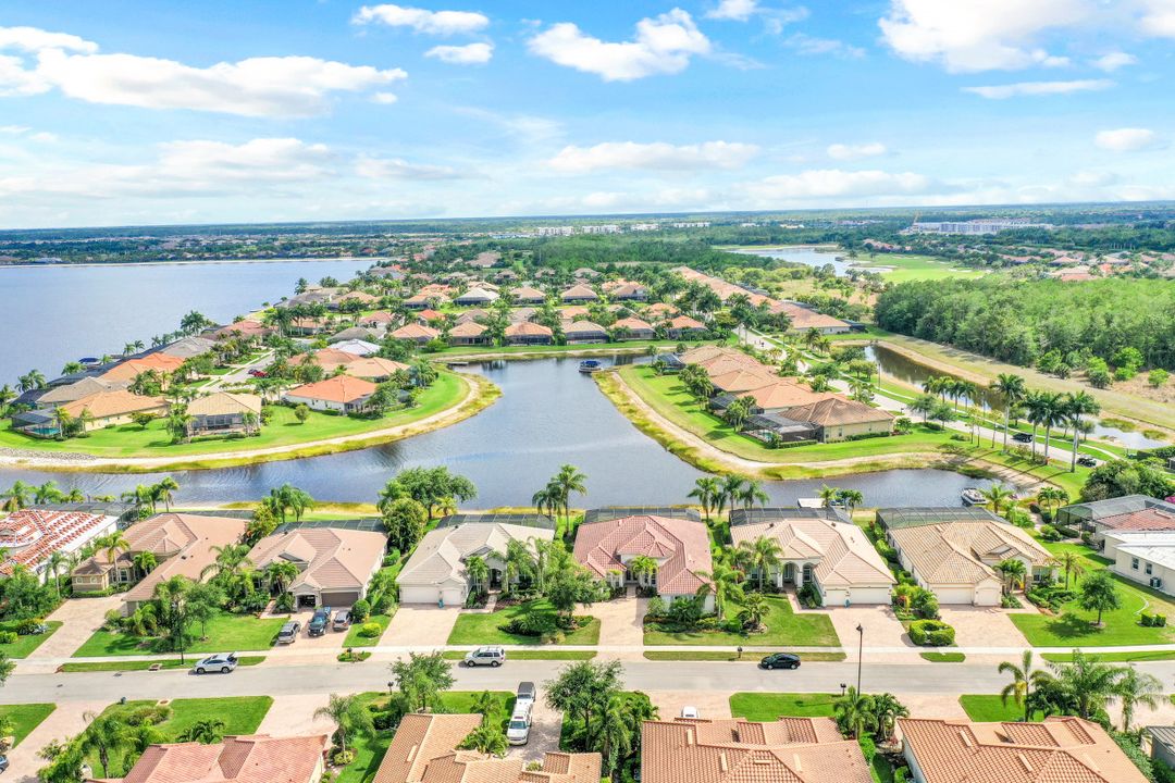 9386 Copper Canyon Ct, Naples, FL 34120