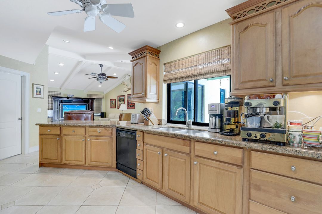 2326 Kings Lake Blvd, Naples, FL 34112