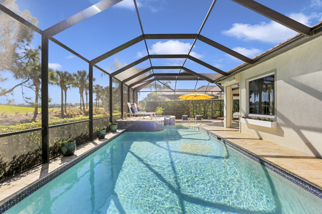 9755 Nickel Ridge Cir, Naples, FL 34120