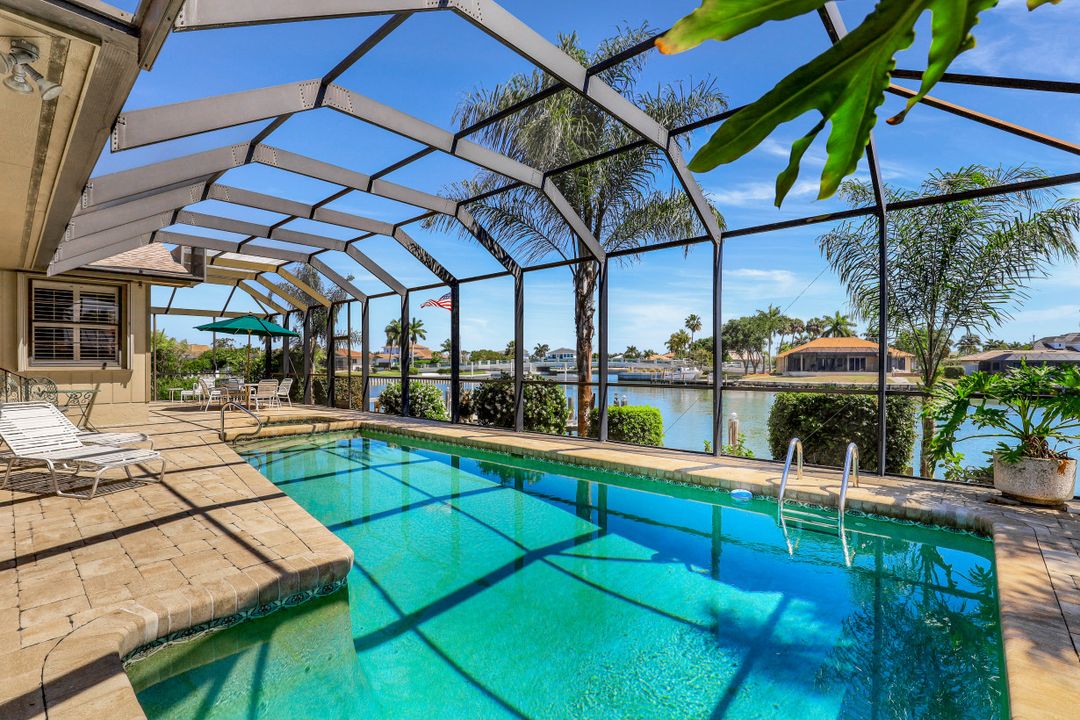 435 Nassau Ct, Marco Island, FL 34145