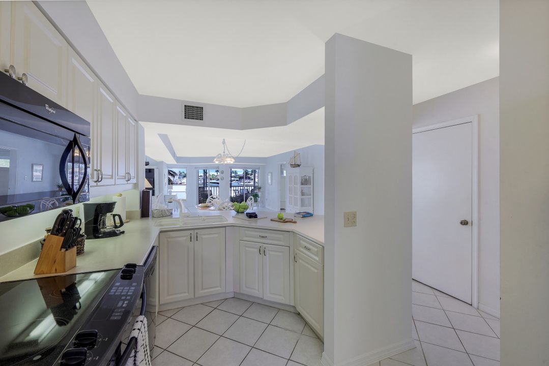 991 N Barfield Dr #115, Marco Island, FL 34145