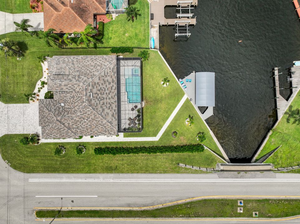 2103 SW 52nd St, Cape Coral, FL 33914