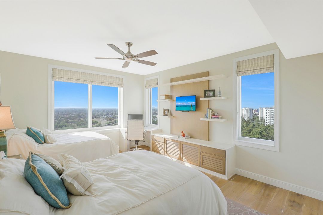 275 Indies Way #1501, Naples, FL 34110