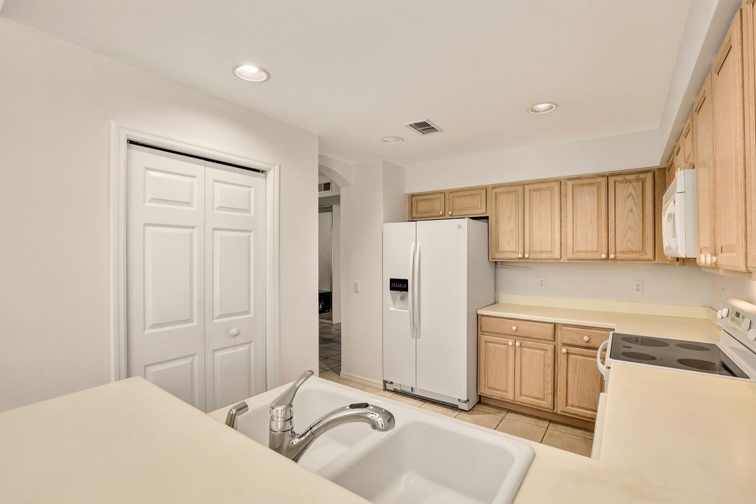 26974 Montego Pointe Ct #101, Bonita Springs, FL 34134