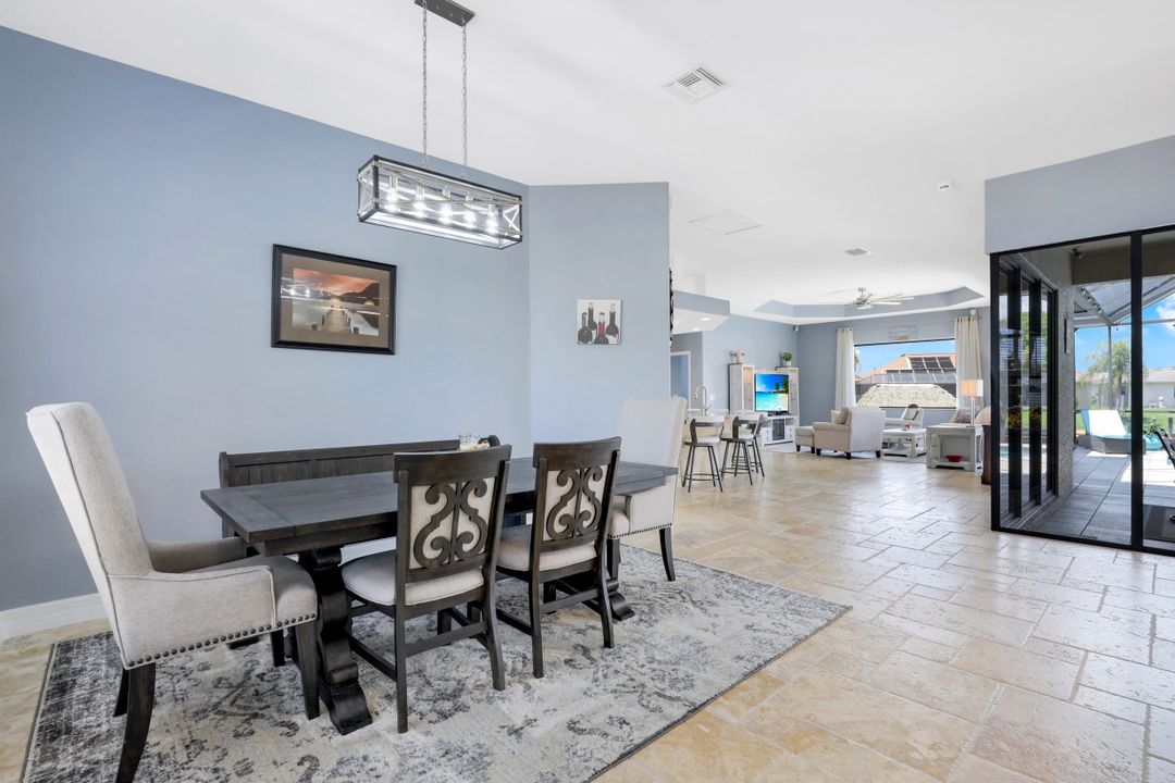 2511 SE 19th Ave, Cape Coral, FL 33904