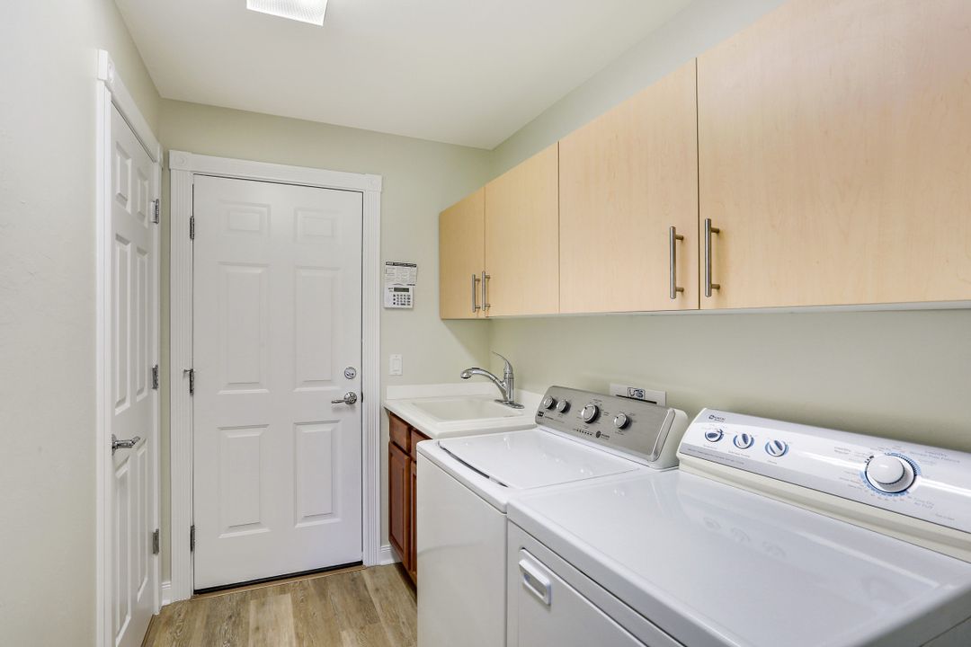 28736 Xenon Way, Bonita Springs, FL 34135