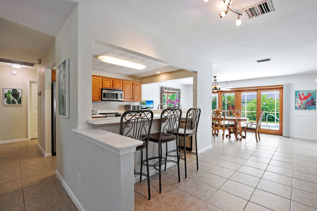 3312 SE 22nd Pl, Cape Coral, FL 33904