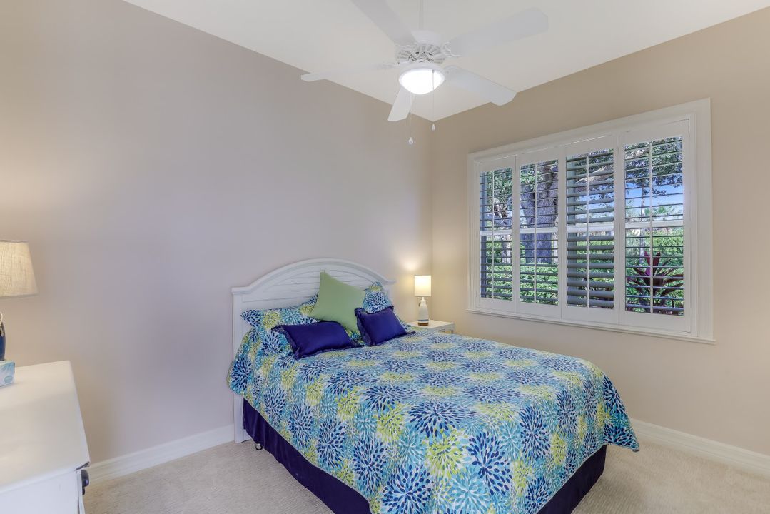 24761 Goldcrest Dr, Bonita Springs, FL 34134