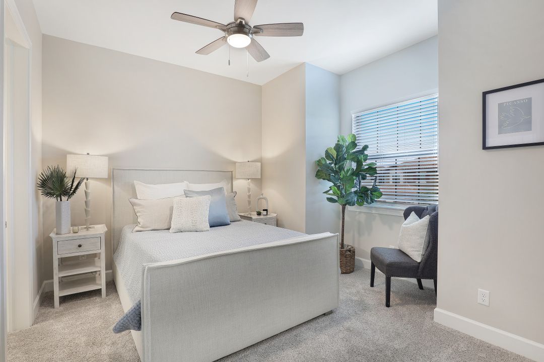 9641 Montelanico Loop #204, Naples, FL 34119