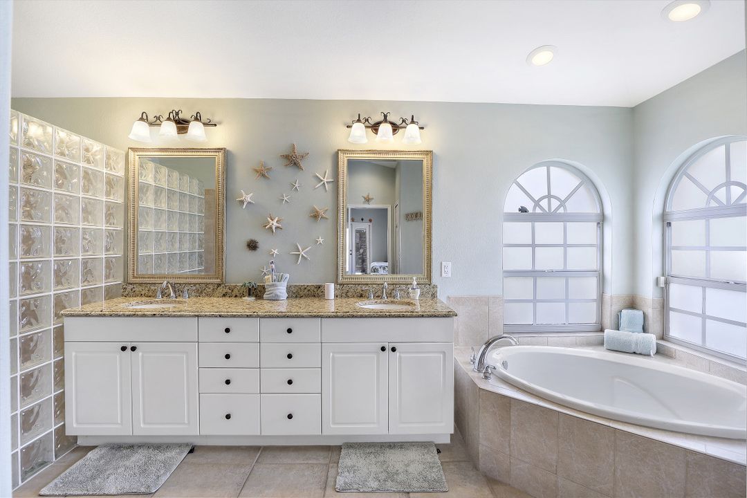 2640 SW 30th St, Cape Coral, FL 33914